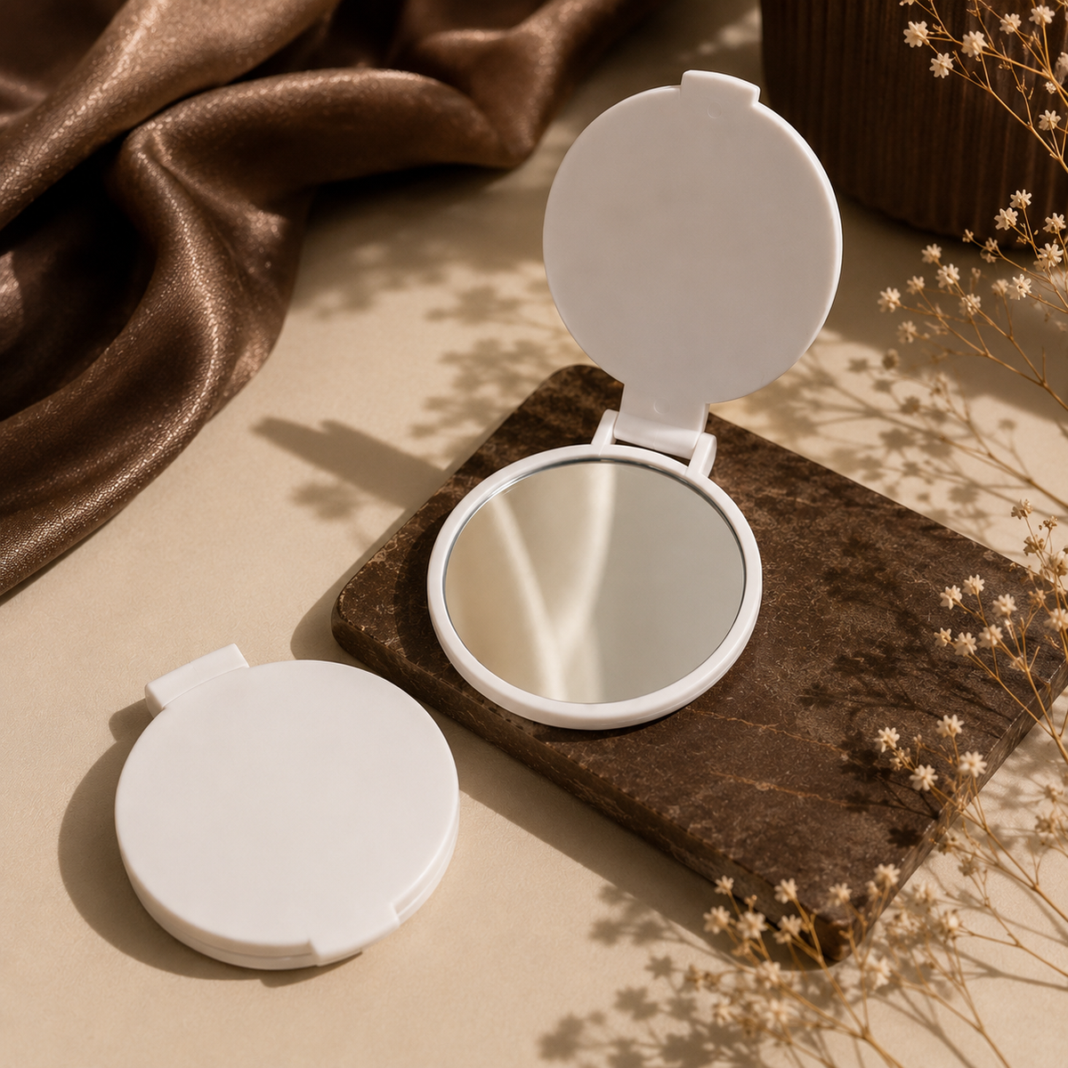The Mini Mirror